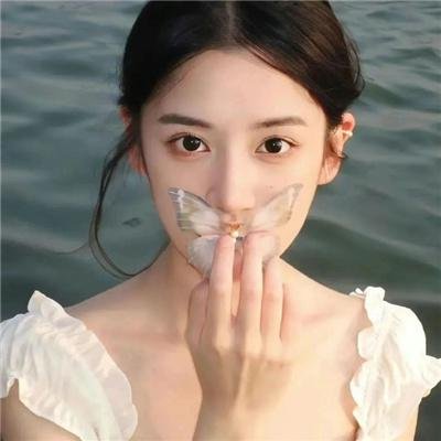 梦中的她